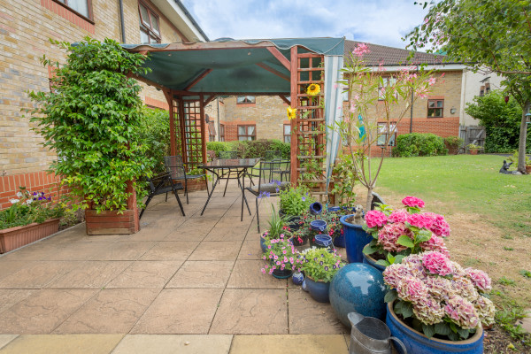 Springfield Care Centre IG2 6PS