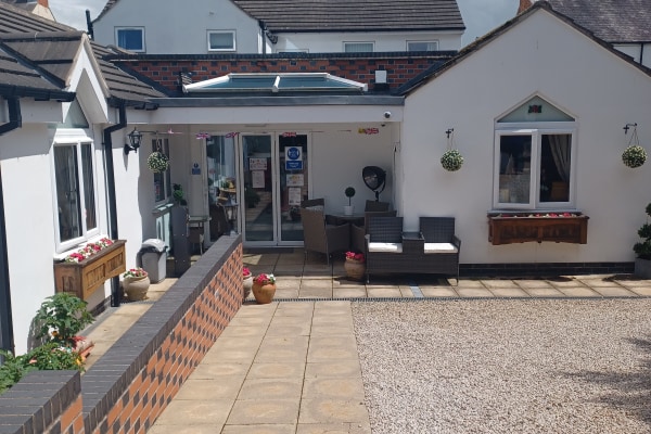 Rose Cottage LE12 7JX