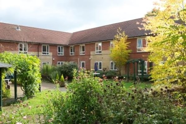 Hazlemere Lodge Care Home, Barn Lane