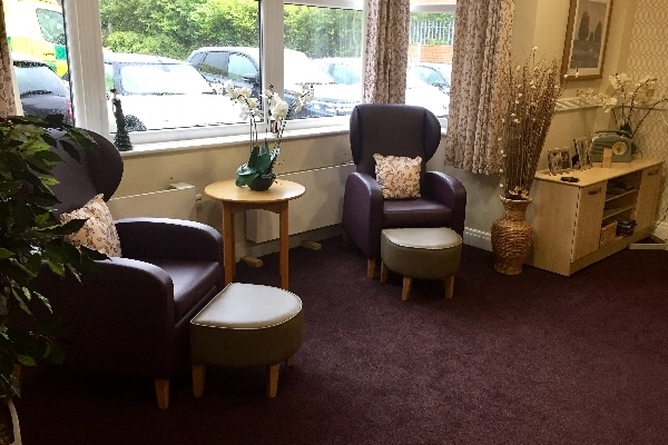 Acorn Hollow Care Home 419 Manchester Road Lostock Gralam Northwich Cheshire Cw9 7qa 77 Reviews