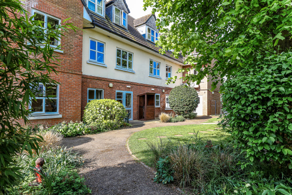 Saffron House, 2a High Street