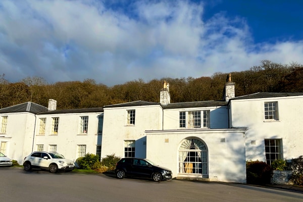 Dan Y Graig, Bridgend Road