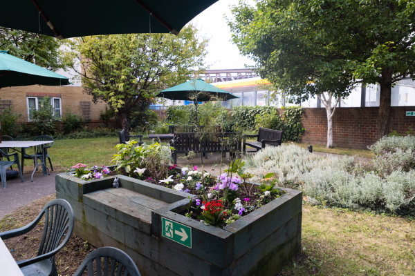 Bluegrove House SE16 2JN