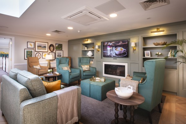 Frognal House Care Home - Avery Collection, Sidcup, London