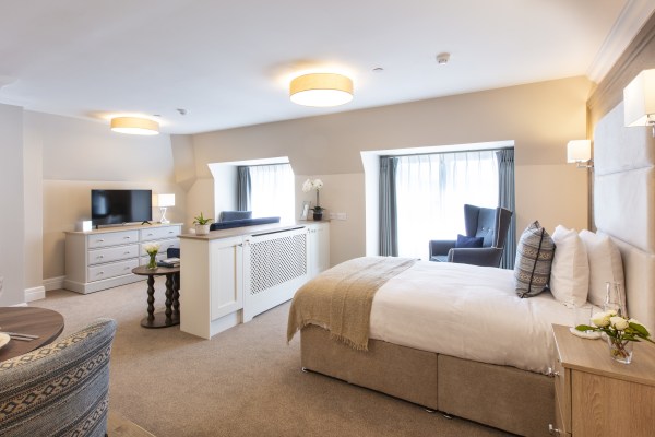 Frognal House Care Home - Avery Collection DA14 6LF