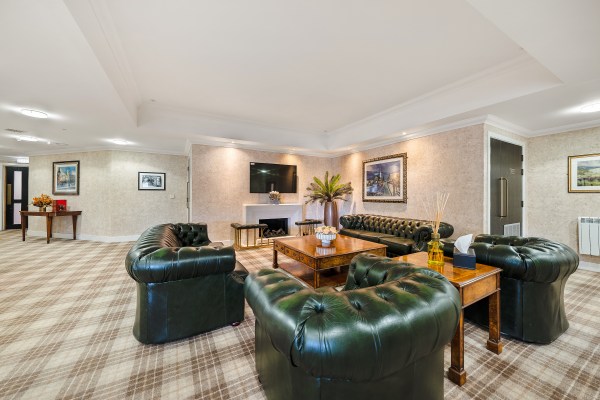 Lindsayfield Lodge G75 9DE