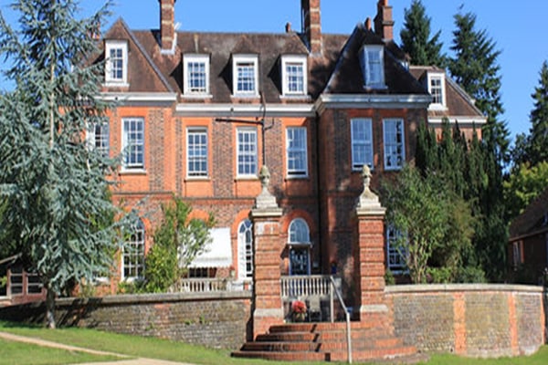 Ridgeway Manor, Barrow Green Road