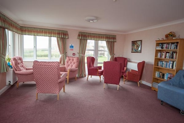 Swn-y-Mor Care Centre SA12 7PH
