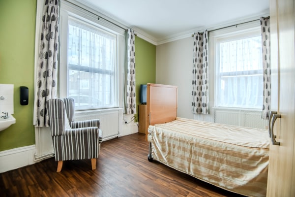 Haydon-Mayer Care Home CT6 8PX