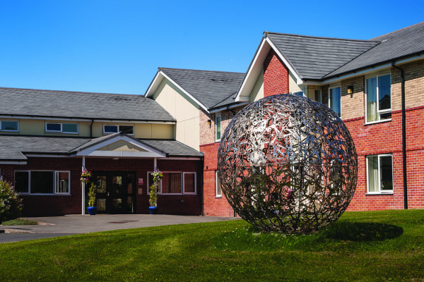 Waterside House, 41 Moathouse Lane West