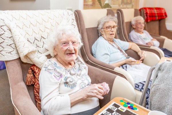 Ashlyn Care Home Vicarage Wood Harlow Essex Cm20 3hd 26 Reviews