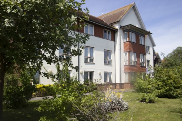 Elizabeth House, 83 Victoria Drive
