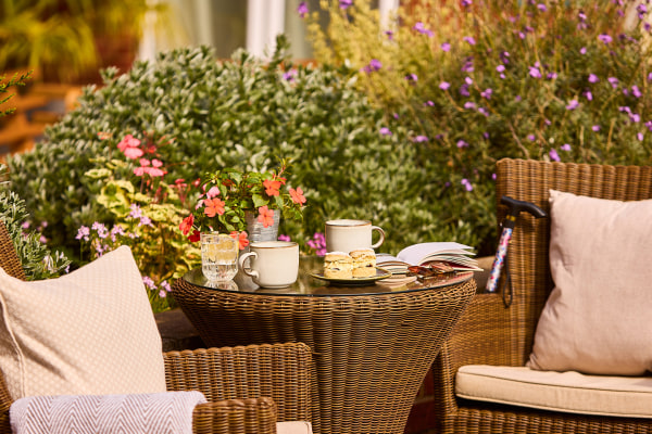 Hallmark Shire Hall, Cardiff