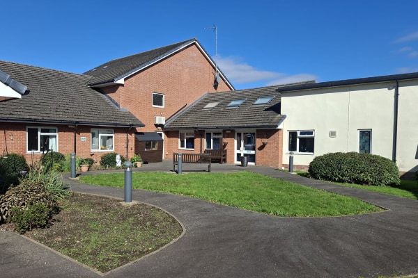 Godiva Lodge, Heath Crescent