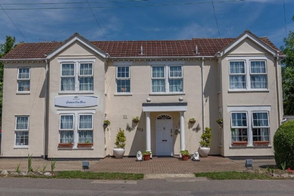 Oakdale Care Home, 123 Kiln Road