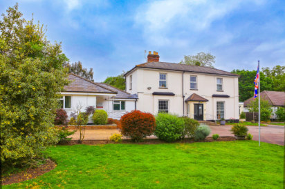 Yaxley House, Church Lane