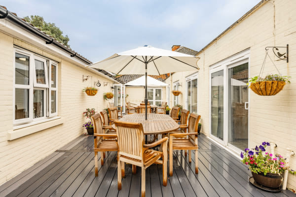 Spring Lodge IP9 1AX