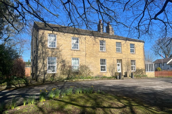 Cedar Grange, Whitehill Road
