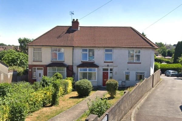 25-27 Teewell Avenue, Staple Hill