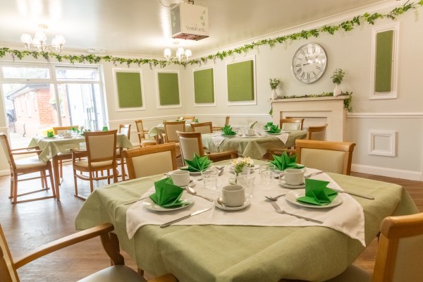 Aveley Lodge Care Home CO5 7AS