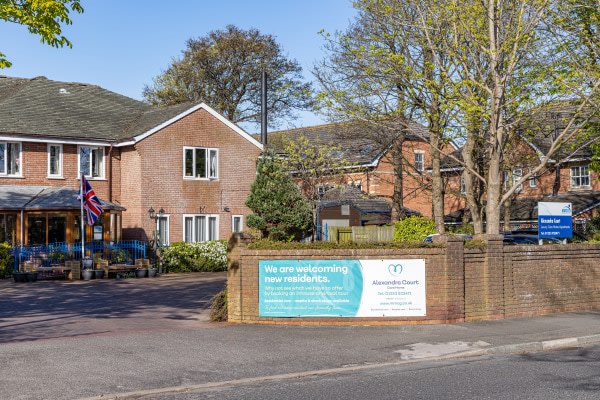 Alexandra Court, 110 Victoria Road East