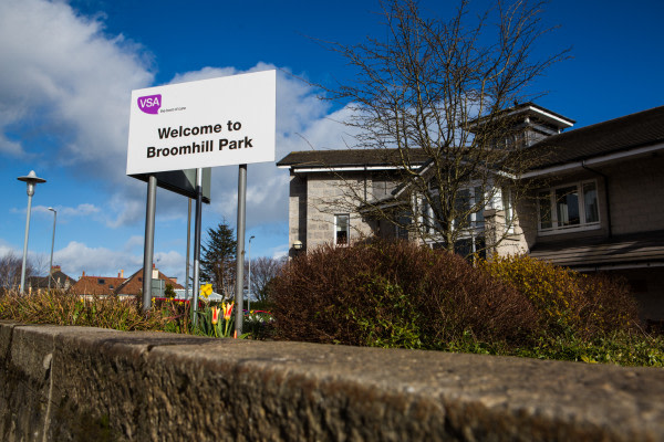 Broomhill Park, Broomhill Road