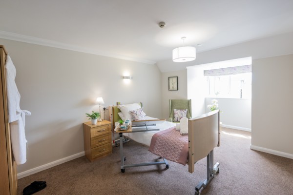 Winchcombe Place RG14 1LN