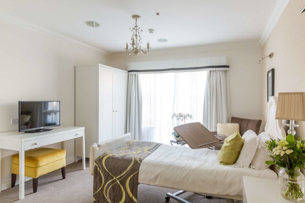 Amherst House RH6 8RG