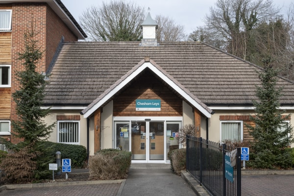 Chesham Leys, Cameron Road