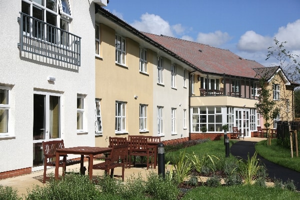 De Lucy House, 40 Victoria Road
