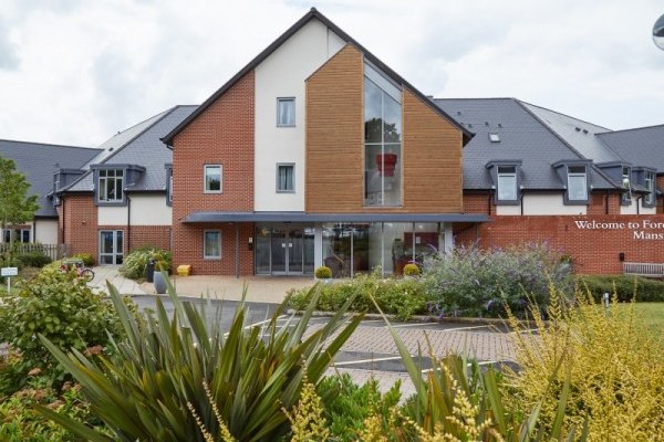 Barchester Forest Care Home NG18 4XX