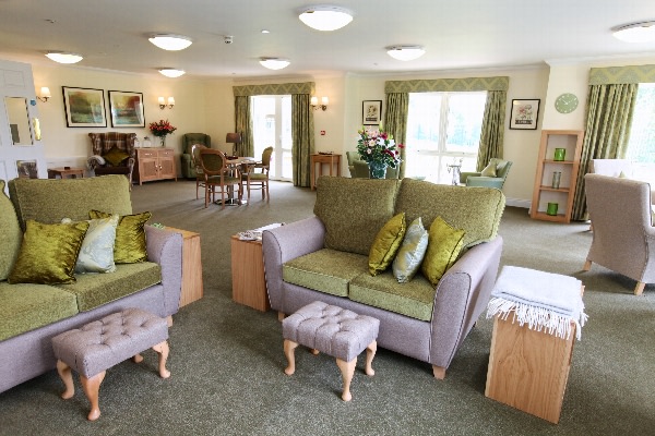 Barchester Bryn Ivor Lodge Care Home CF3 2UQ