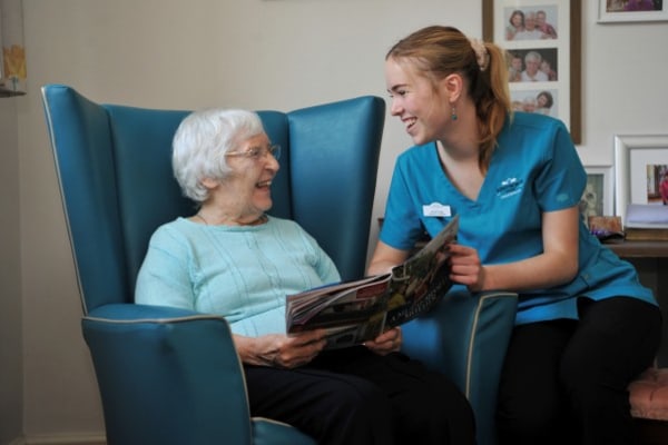 Wentworth Court, Village Road