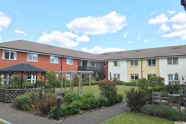 Hartismere Place, Castleton Way