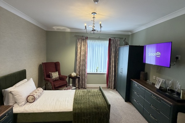 Knowle Gate Care Home - Avery Healthcare, Solihull, West Midlands