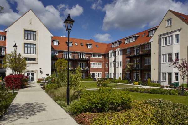 The Hawthorns Braintree, Meadow Park