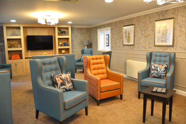 Glastonbury Court IP33 2EX