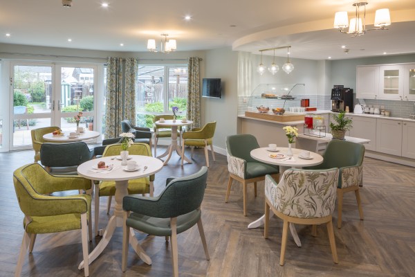 Glastonbury Court IP33 2EX