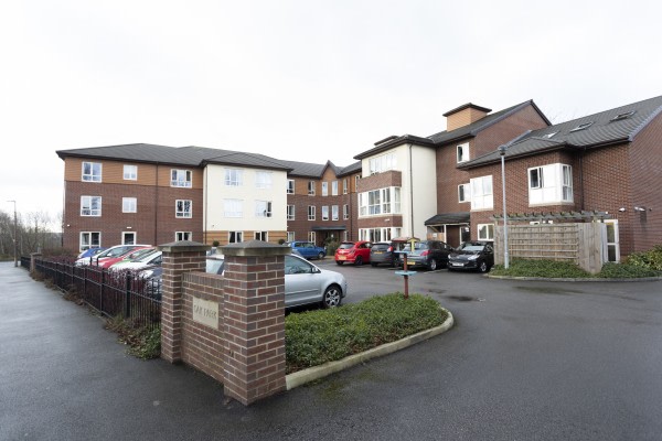 Oak Park Care Home, Walnut Lane