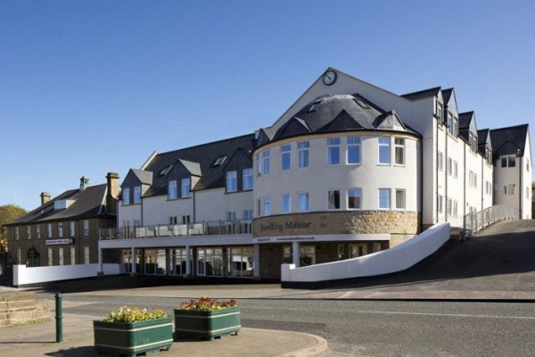 Birkinshaw Manor, Front Street West