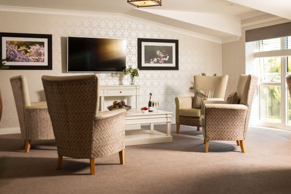 Riverside Place SG12 7FB