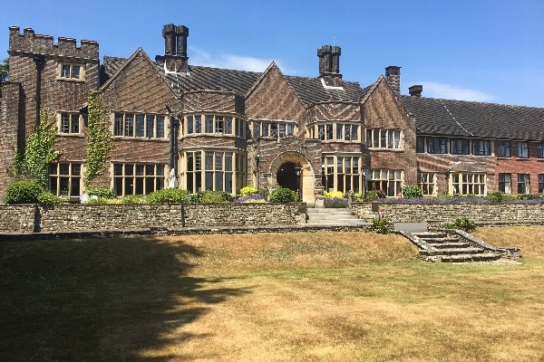 Oak Hall Care Home, Wispers Lane