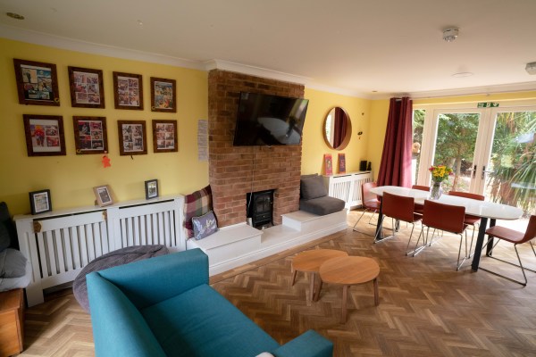 Meyrick Cottage, 1a Meyrick Park Crescent