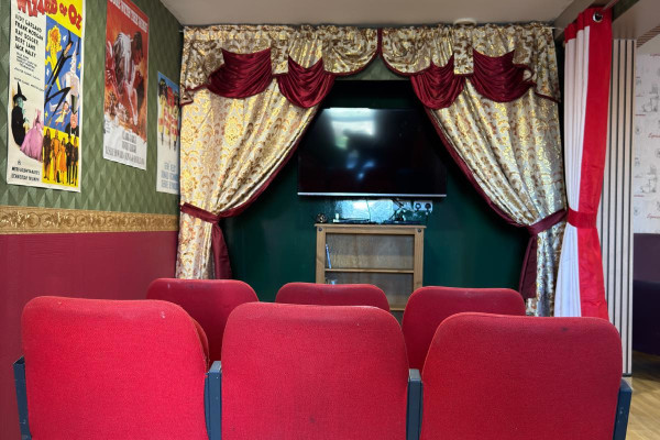 Riverdale Court Care Home WF9 4BE