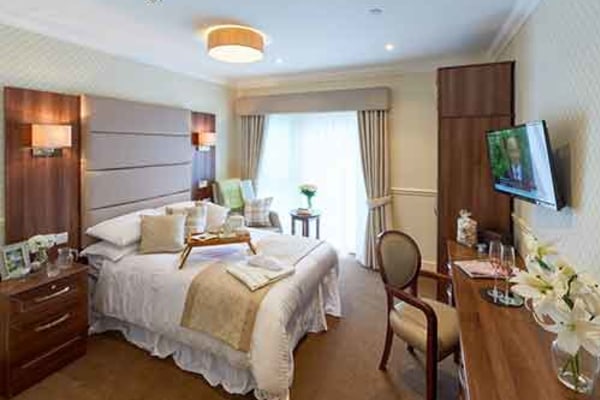 Poets Mews Care Home - Avery Healthcare, Clevedon