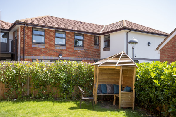 The Mayfair, 139 Vicarage Farm Road