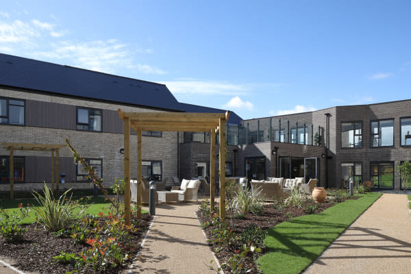 Badminton Place, Catbrain Lane