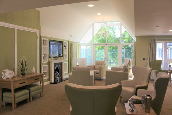 Oakham Grange LE15 7UD