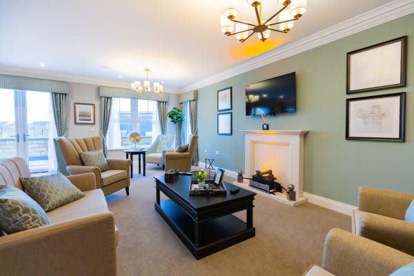 Royal Windsor NG31 7AG