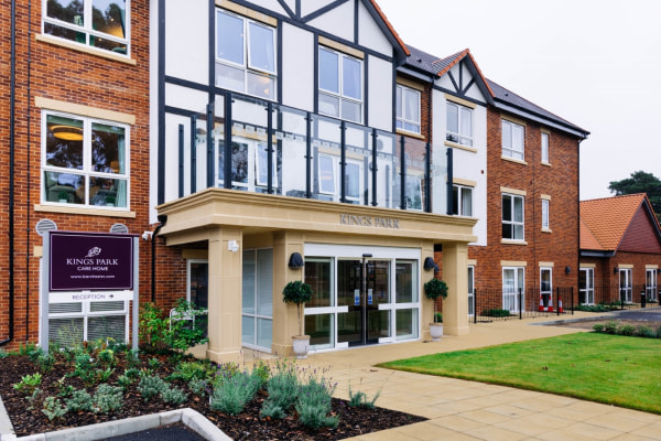 Barchester Kings Park Care Home, 14 Church Road